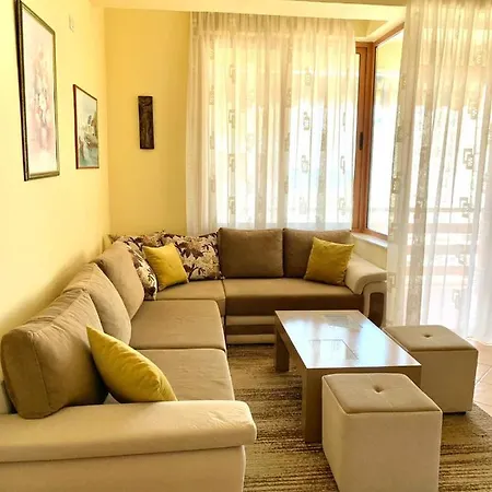 Four Seasons Beach Apartment Golem Голем Екстер'єр фото